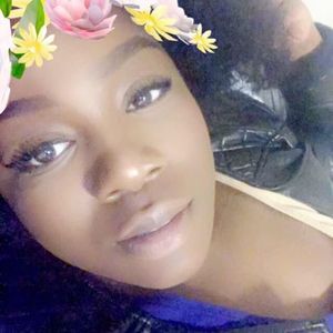 Meet your Posher, Jennelle